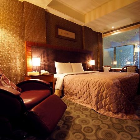 Beverly Garden Motel Цзяи Экстерьер фото
