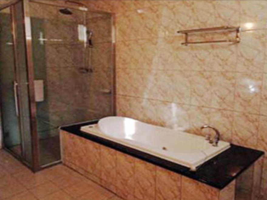 Beverly Garden Motel Цзяи Экстерьер фото